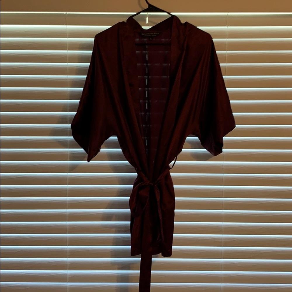 Silk robe, Maroon/dark purple